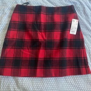 Brand new Uniqlo wool skirt size 10